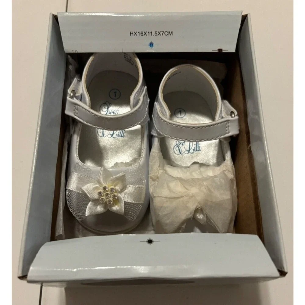 Sweá Pea & Lilli White Dress Shoes With Bow &‎ Rhinestones Size 1